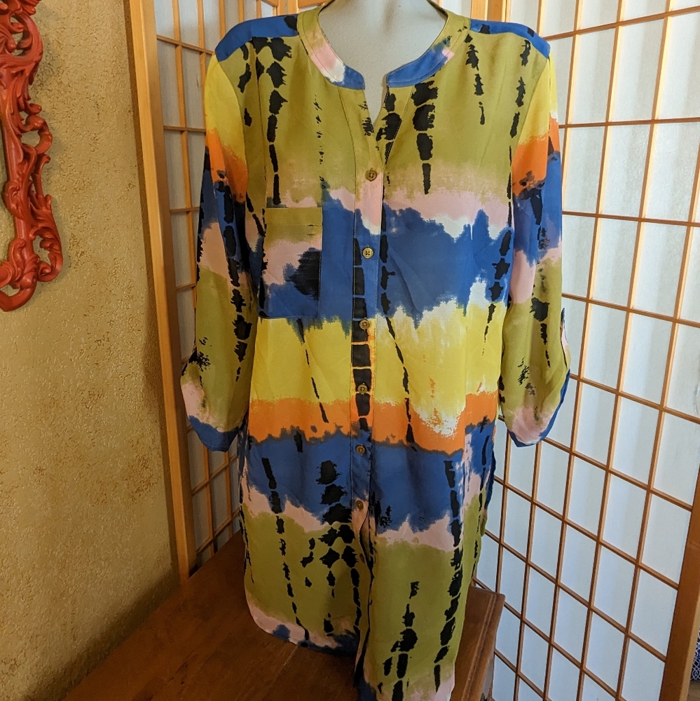 Vincente' tunic top size XL. FINAL Price Drop 💧💧💧💧💧💧💧